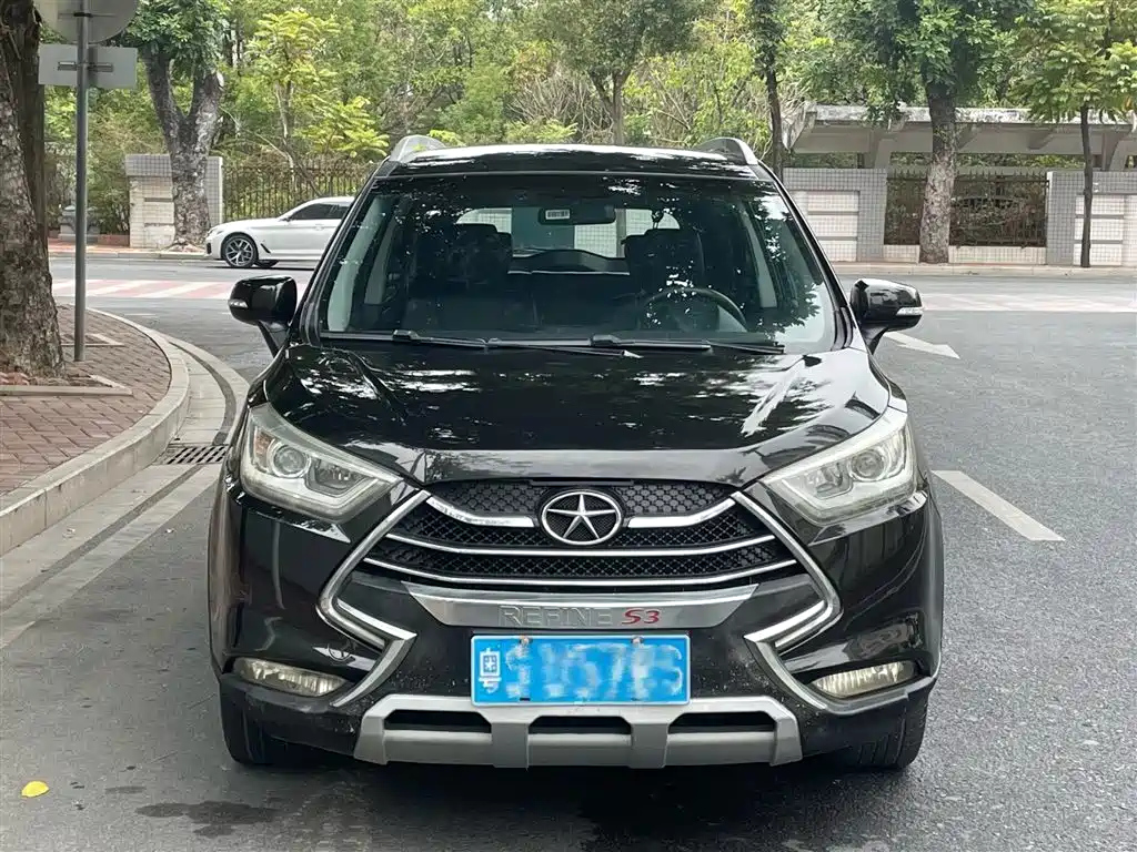 JAC REFINE S3 2014