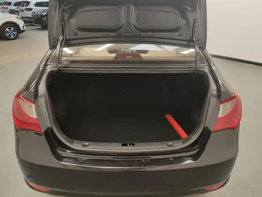HYUNDAI CELESTA 2018