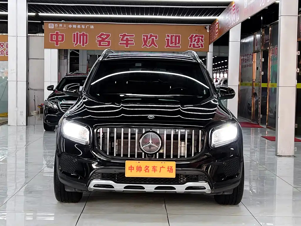 MERCEDES BENZ GLB 2020