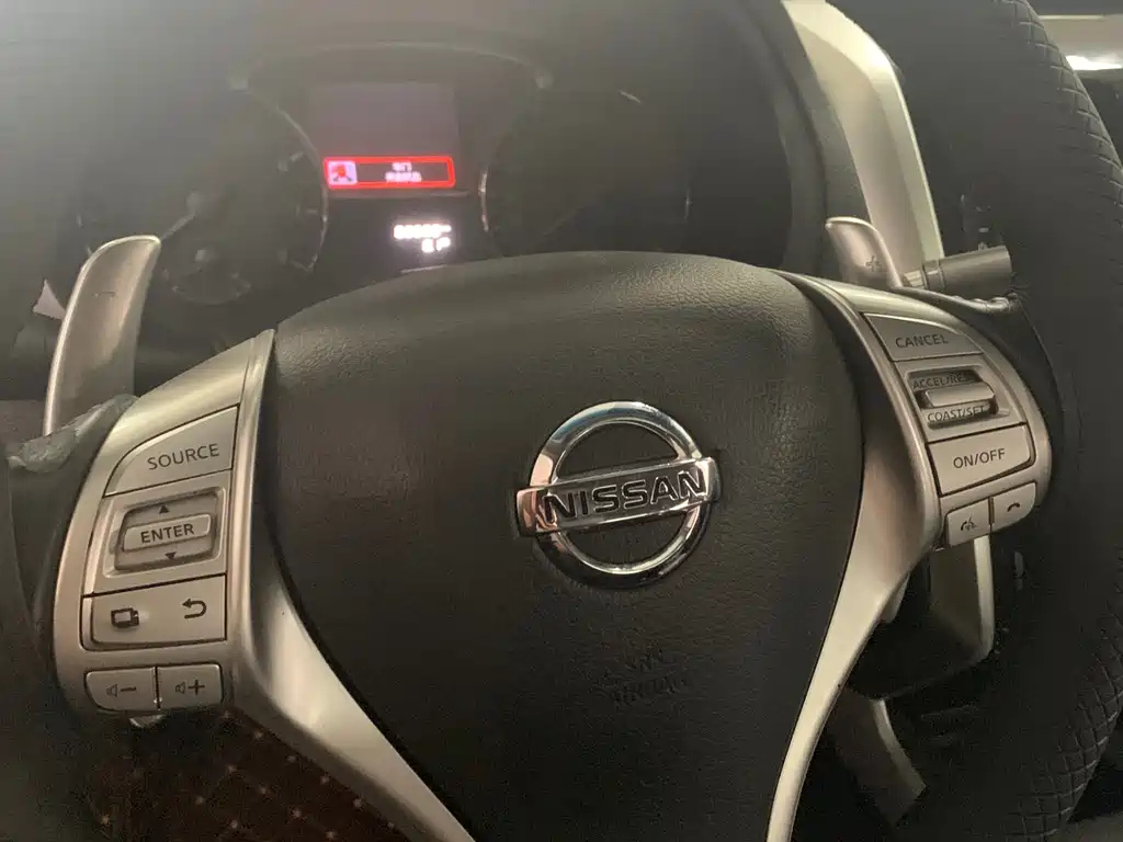 NISSAN TEANA 2018
