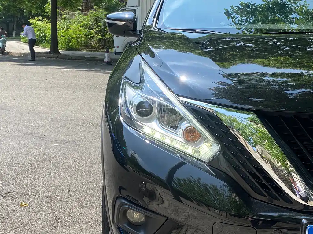 NISSAN MURANO 2018