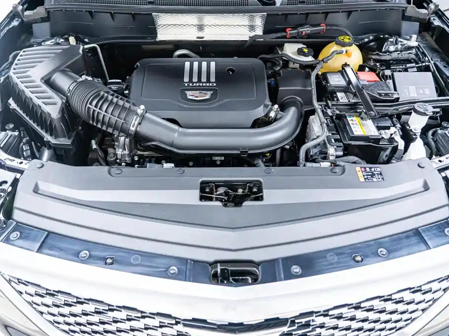 CADILLAC XT6 2021