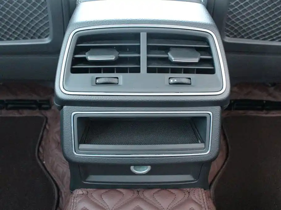 AUDI A6L 2021