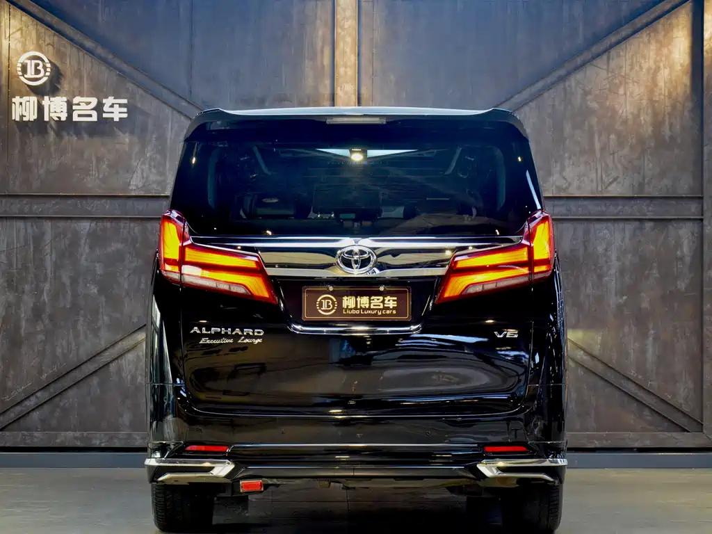TOYOTA ALPHARD 2020