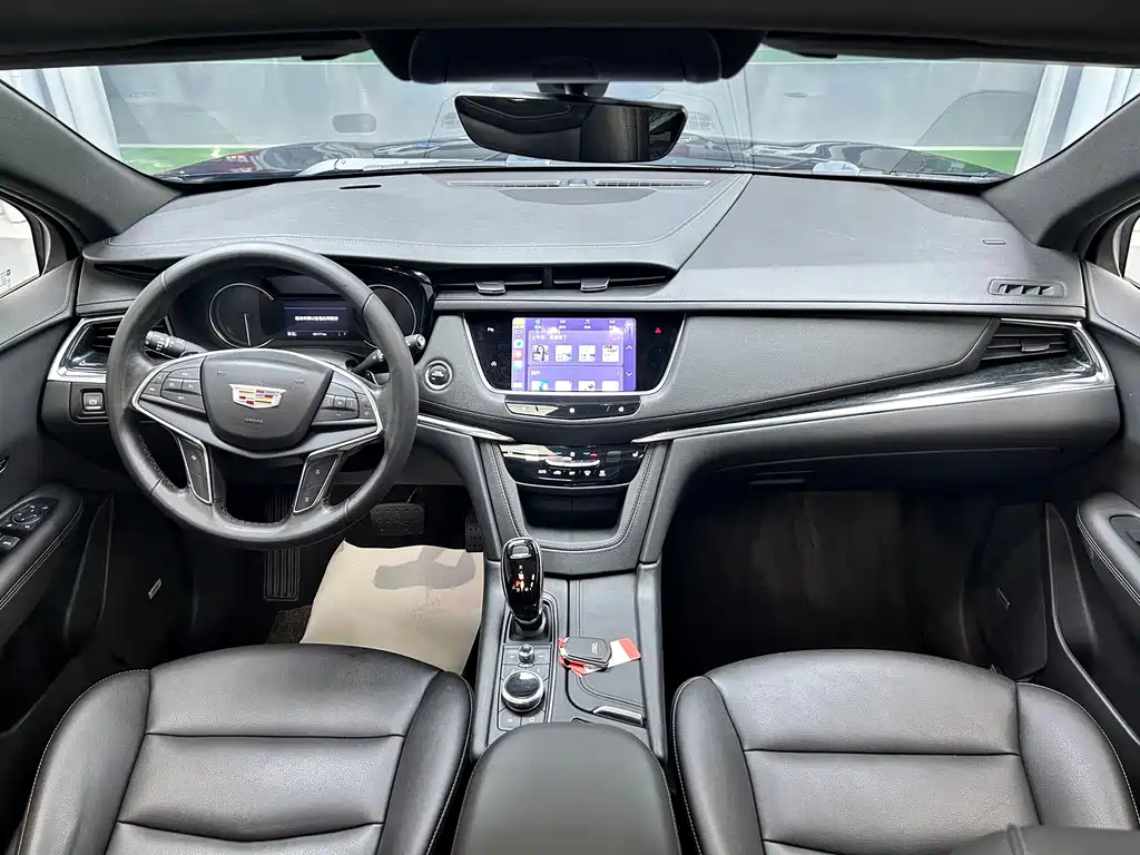 CADILLAC XT5 2020