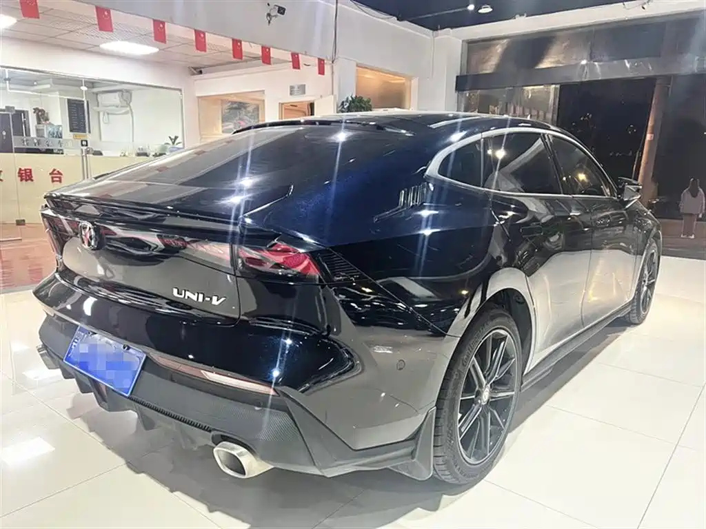 CHANGAN UNI-V 2022