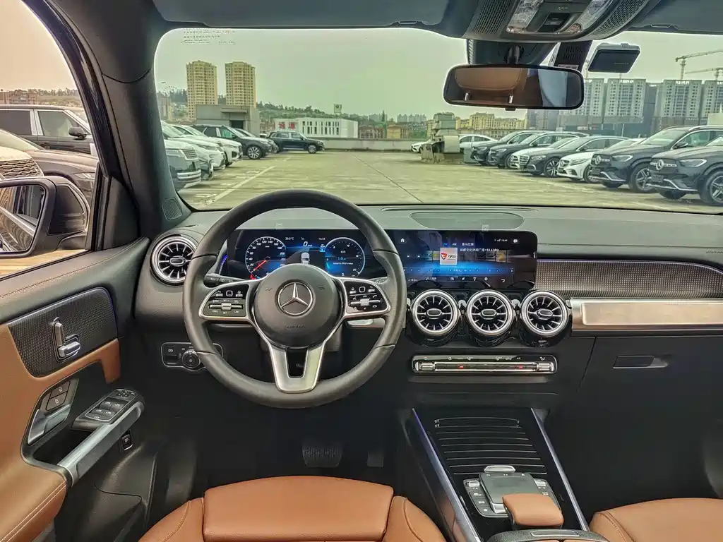 MERCEDES BENZ GLB 2022