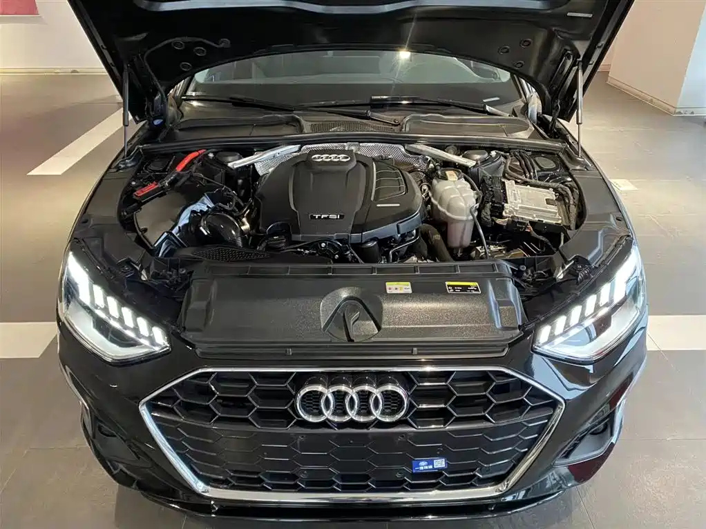 AUDI A4L 2021