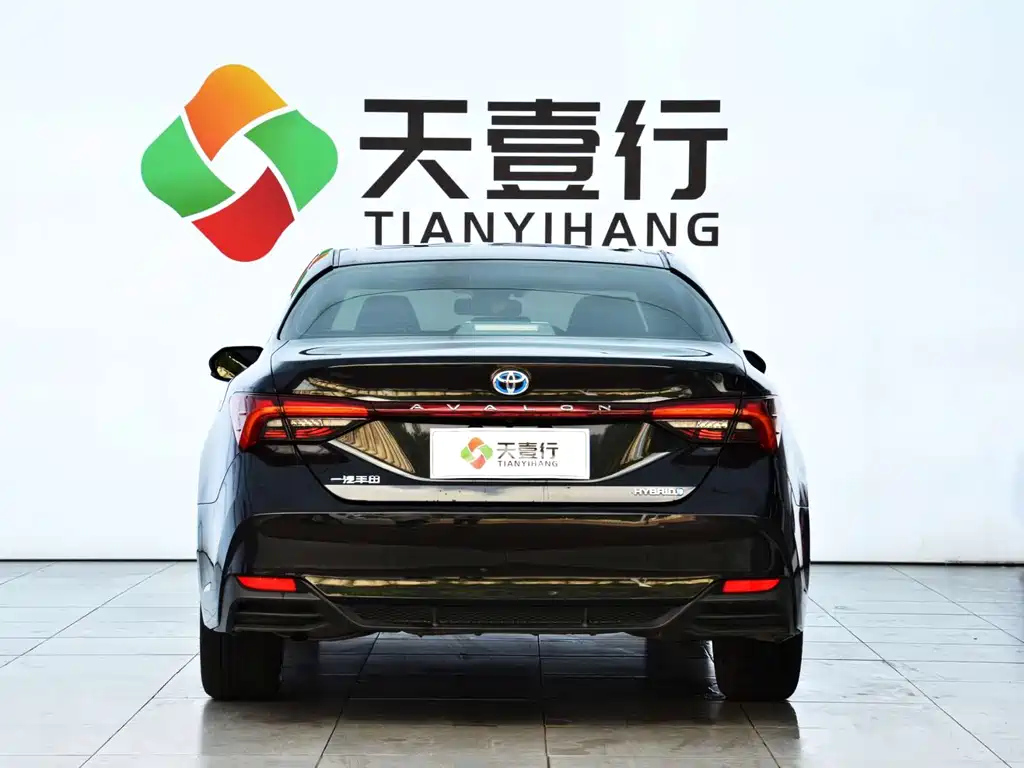 TOYOTA AVALON 2021