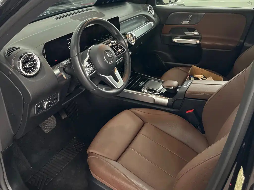 MERCEDES BENZ GLB 2020