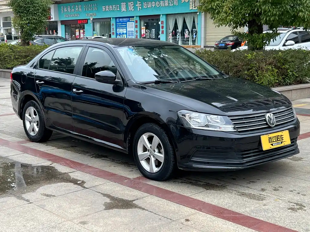 VOLKSWAGEN LAVIDA 2017