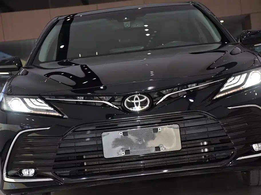 TOYOTA CAMRY 2023