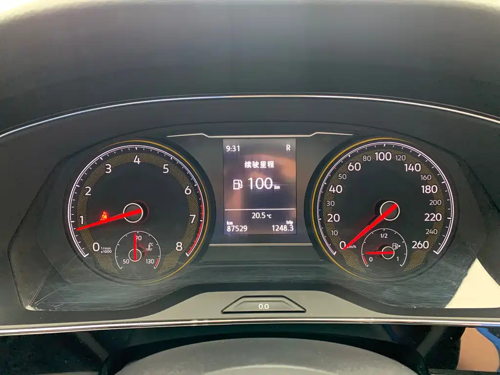 VOLKSWAGEN PASSAT 2020