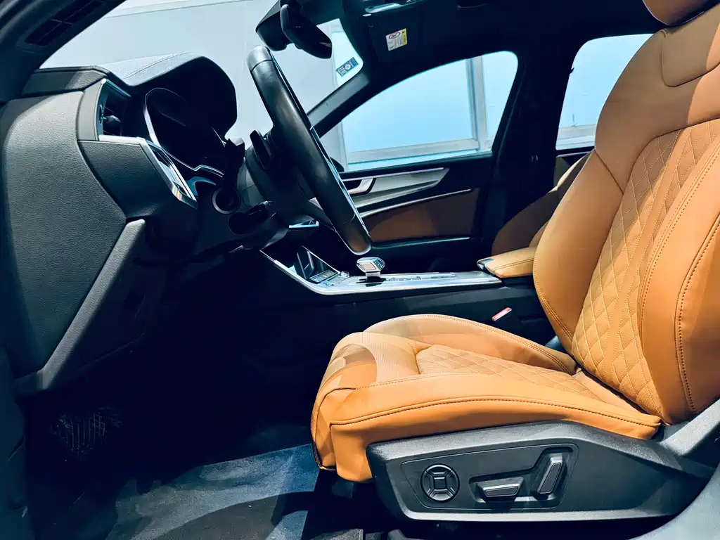 AUDI A6L 2021