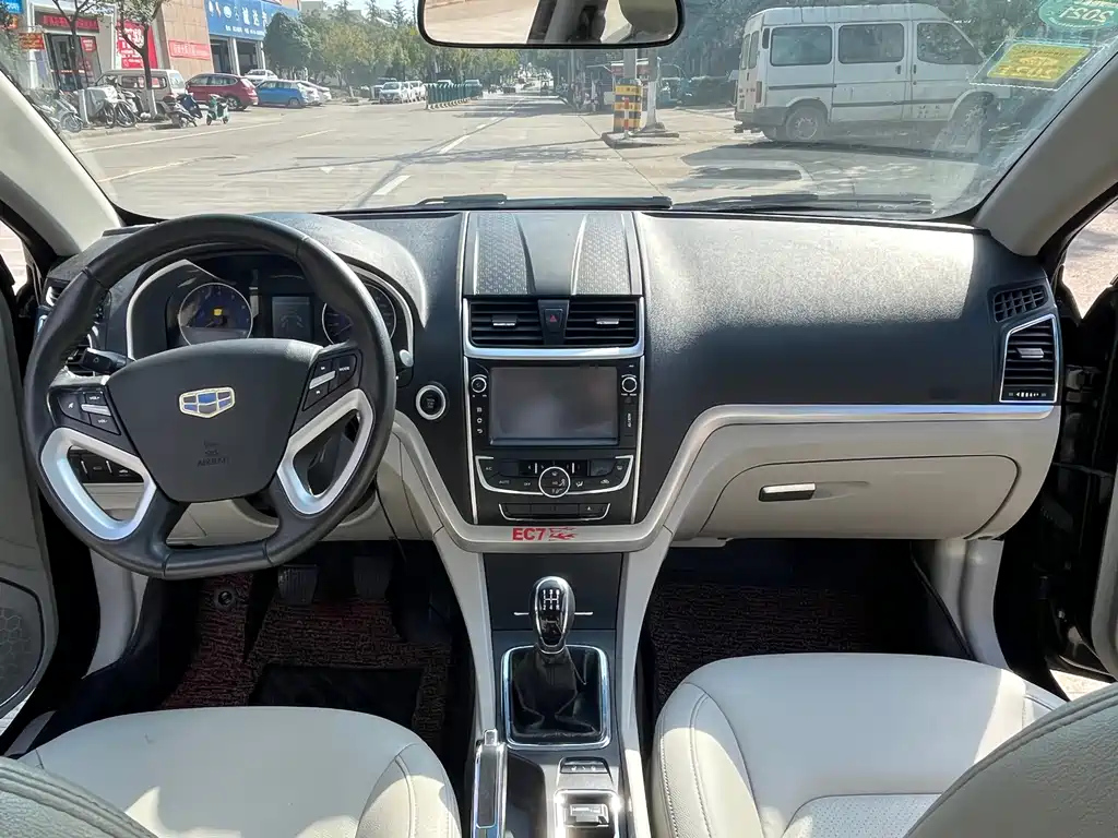 GEELY AUTO EMGRAND 2014