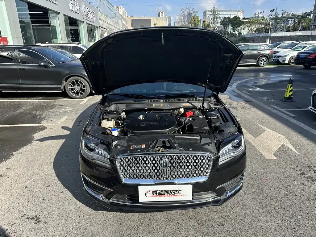 LINCOLN MKZ 2020