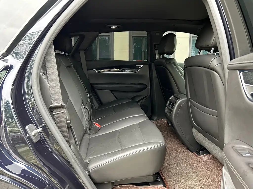 CADILLAC XT5 2020
