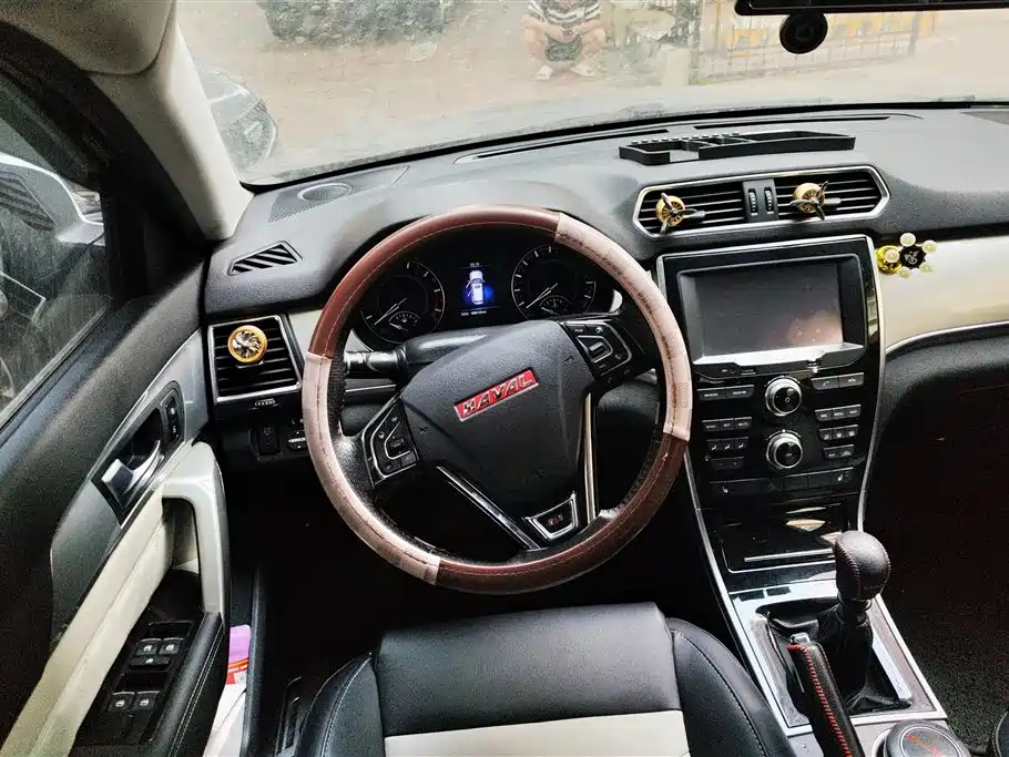 HAVAL H2 2014