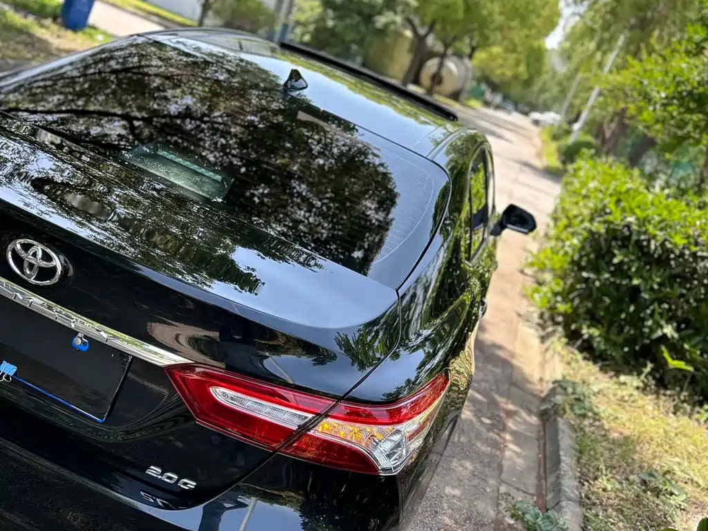 TOYOTA CAMRY 2021