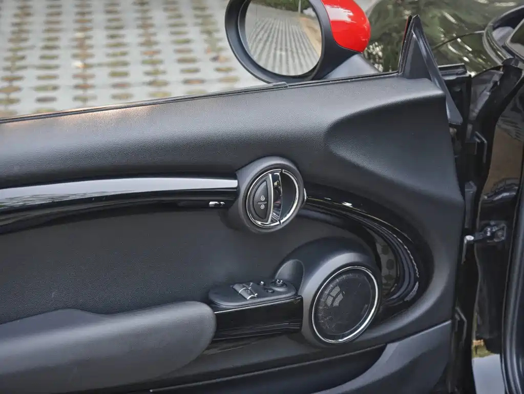 MINI JCW 2015