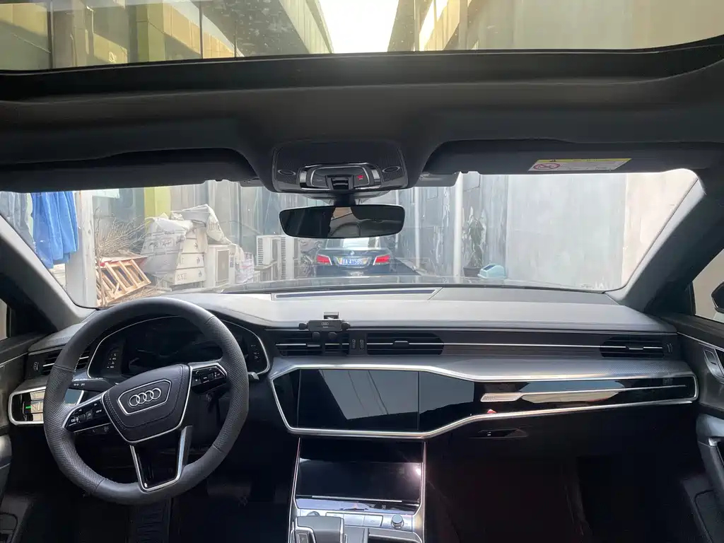 AUDI A6L 2023