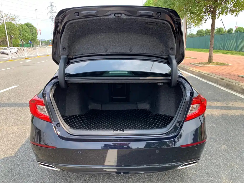 HONDA ACCORD 2021