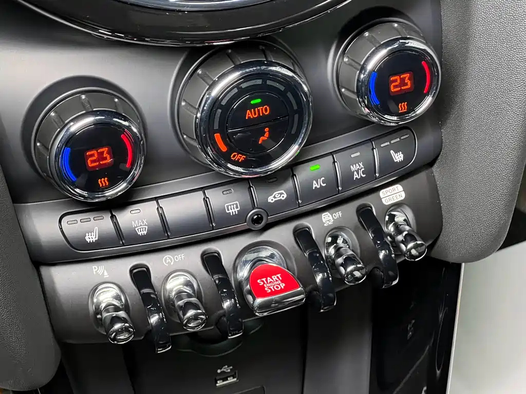 MINI JCW 2022