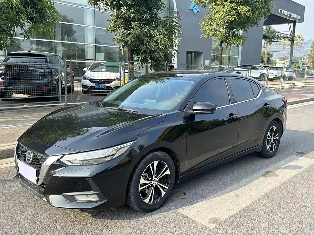 NISSAN SYLPHY 2020