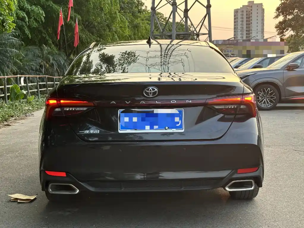 TOYOTA AVALON 2023