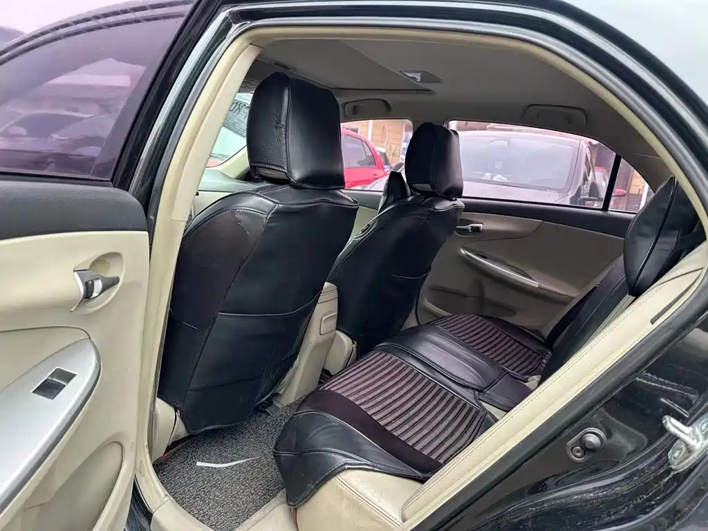 TOYOTA COROLLA 2014