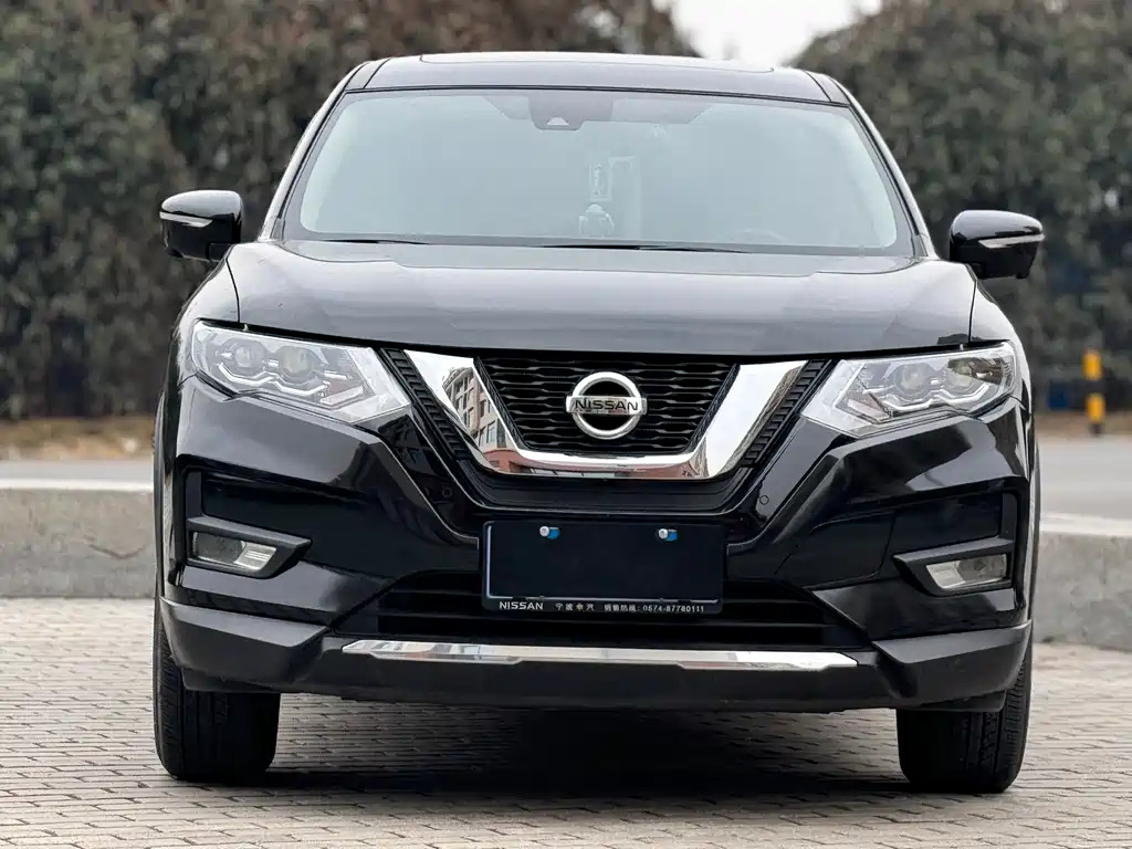 NISSAN X-TRAIL 2020