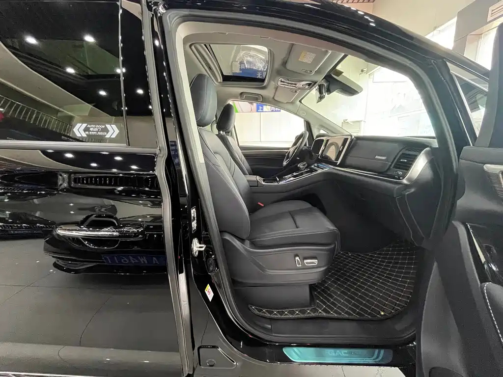 TRUMPCHI M8 2022