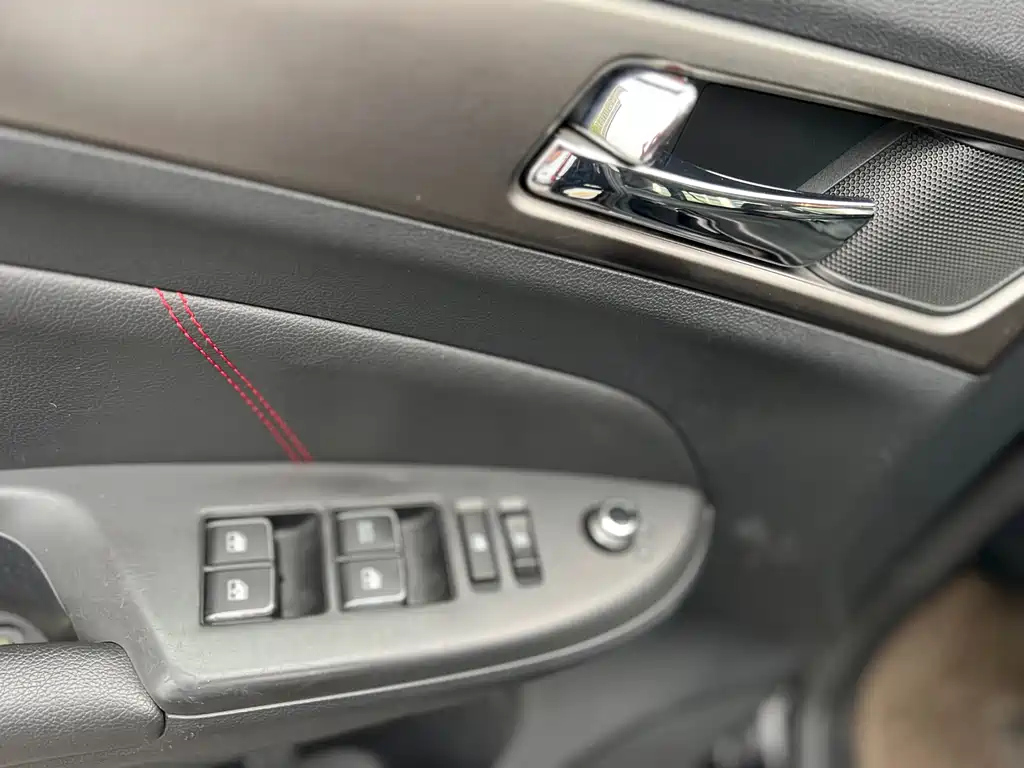 CHANGAN CS75 2014