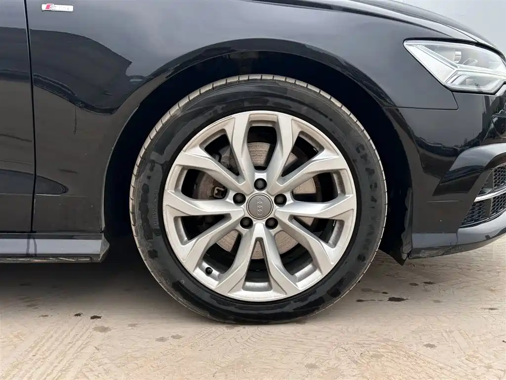 AUDI A6L 2019