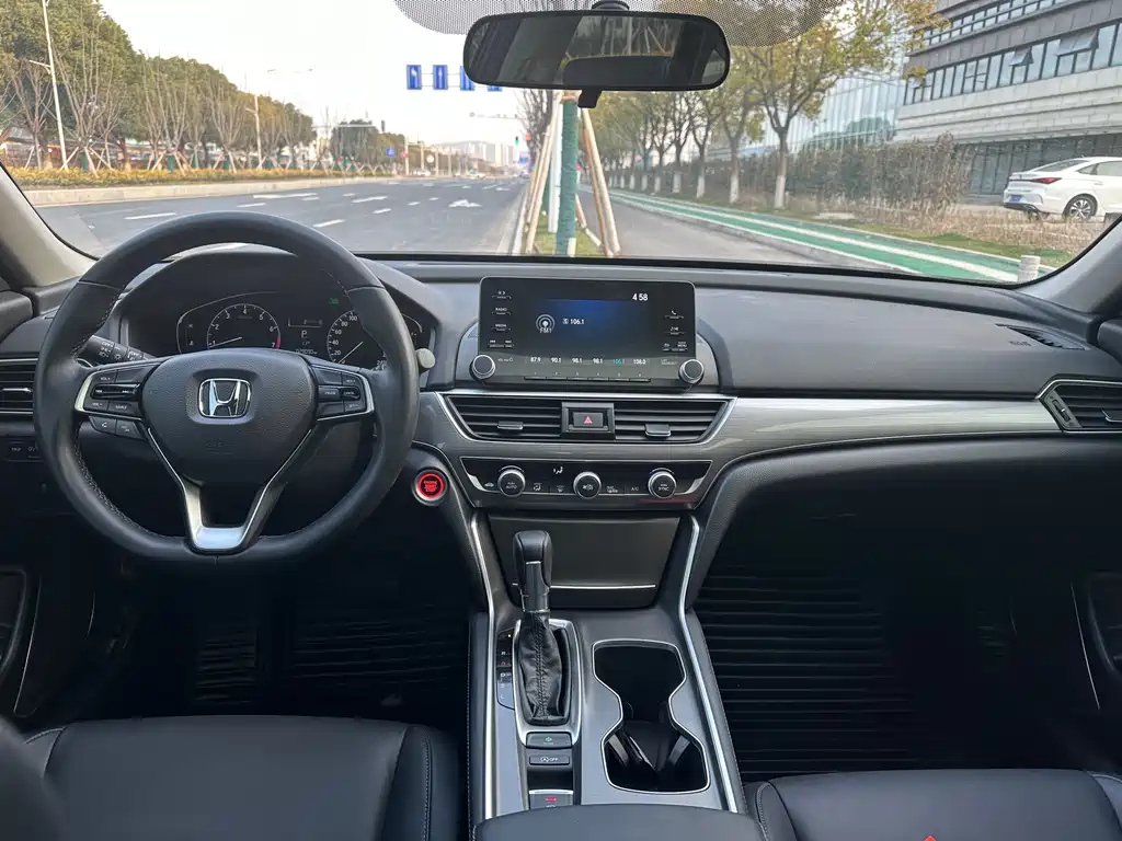 HONDA ACCORD 2021