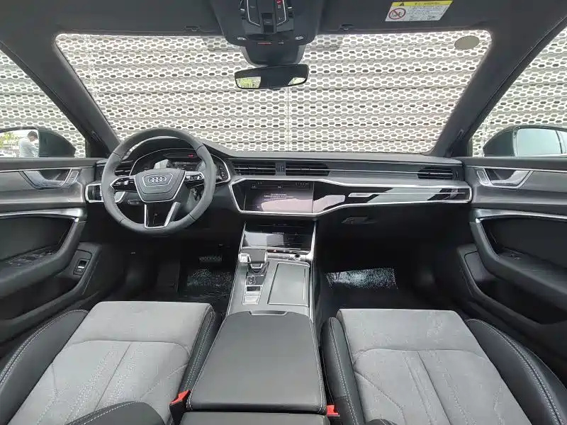 AUDI A6L 2024