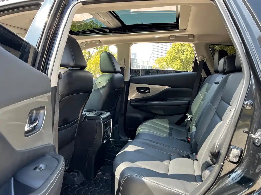 NISSAN MURANO 2021