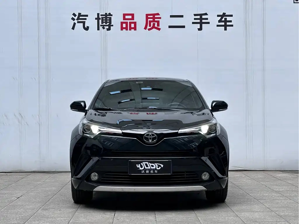 TOYOTA IZOA 2020