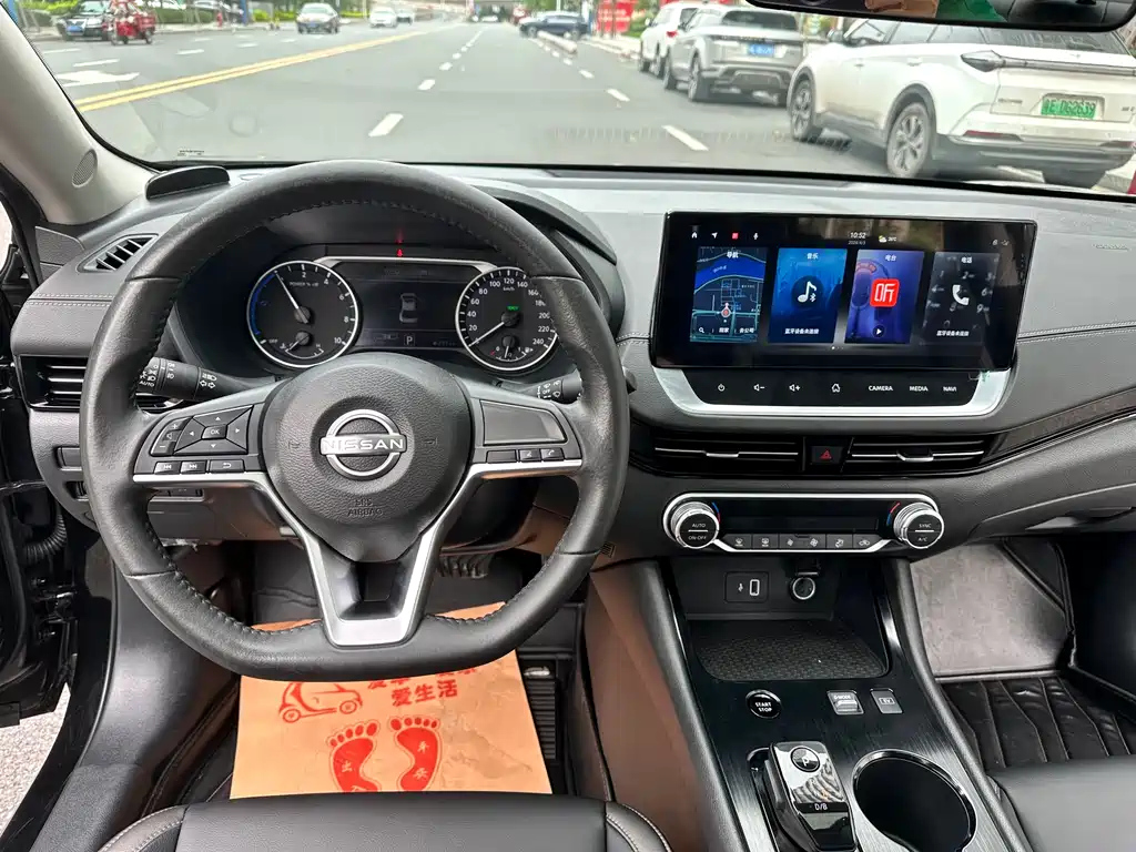NISSAN SYLPHY 2022