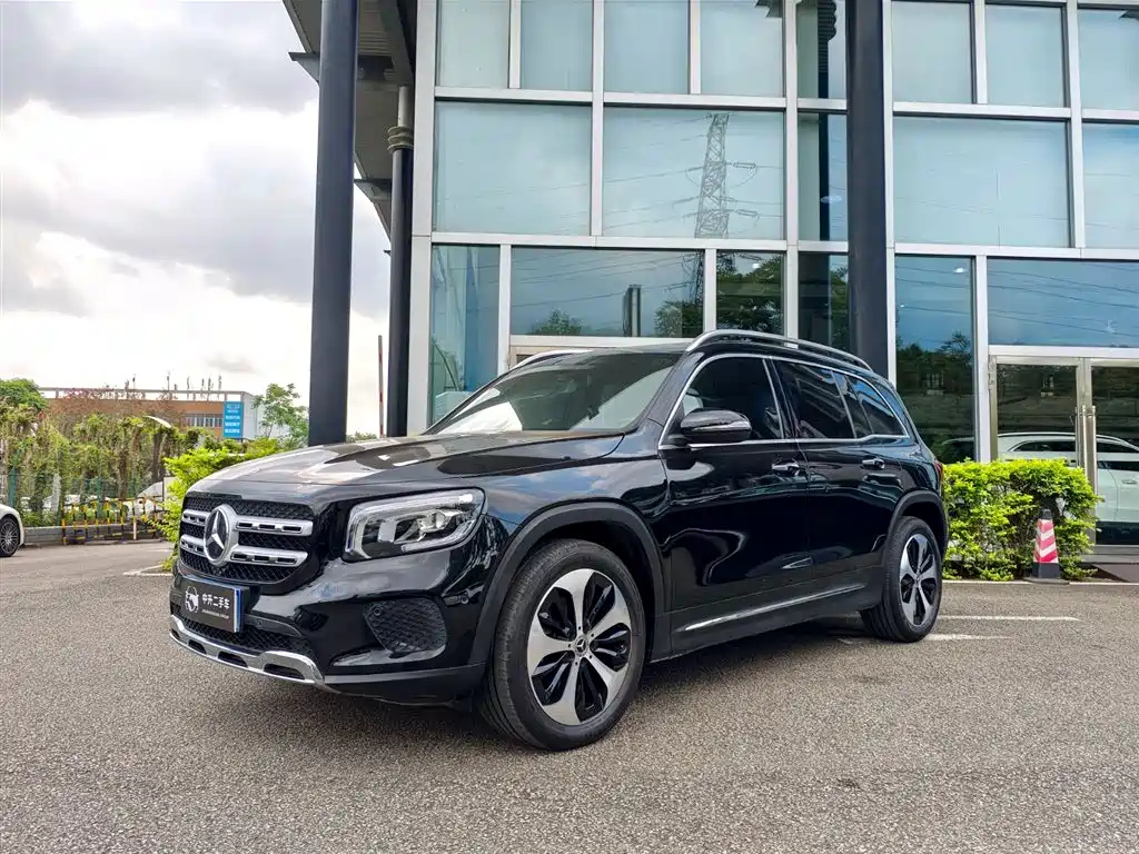 MERCEDES BENZ GLB 2022