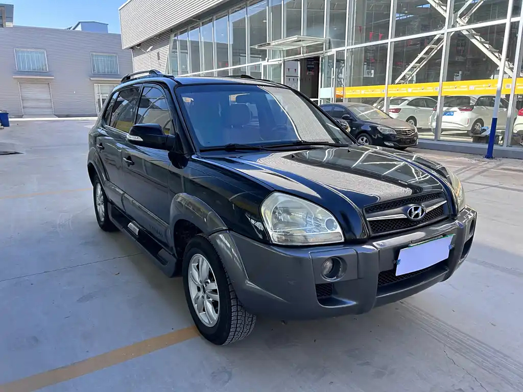 HYUNDAI TUCSON 2009