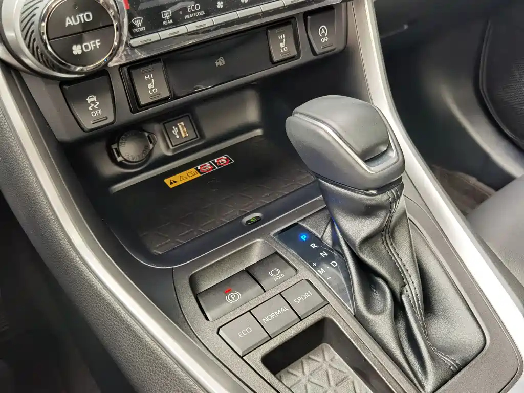 TOYOTA RAV4 RONGFANG 2023