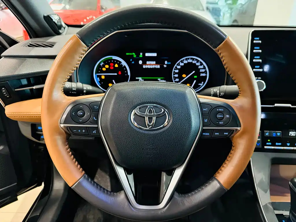 TOYOTA AVALON 2019