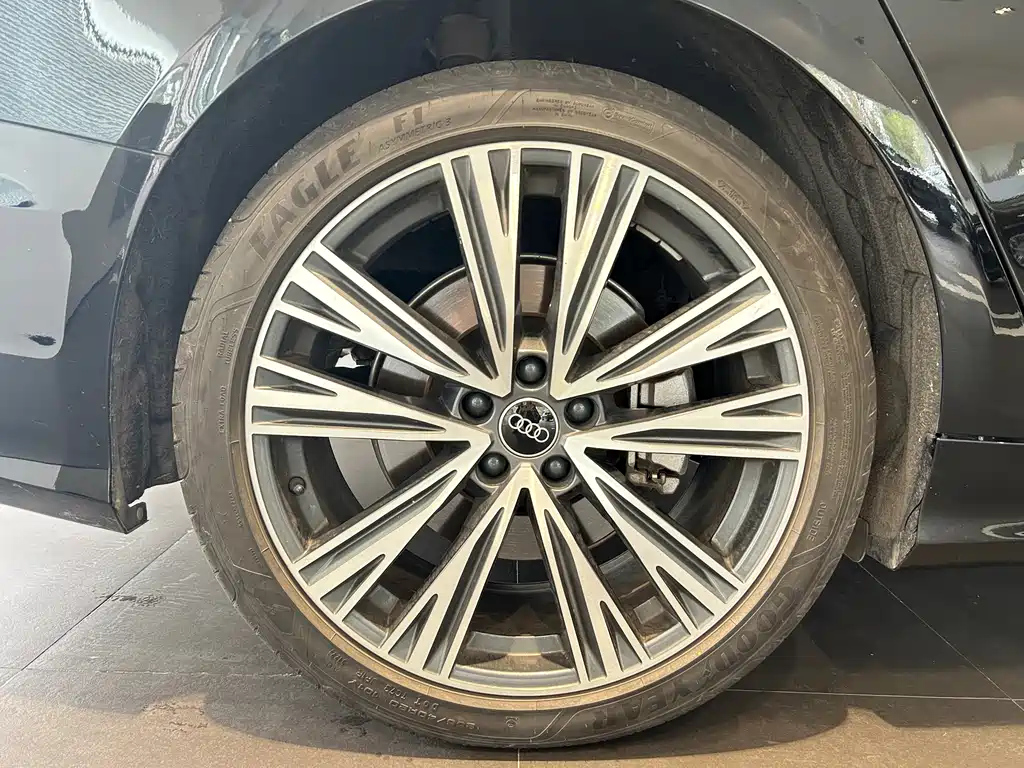 AUDI A6L 2023