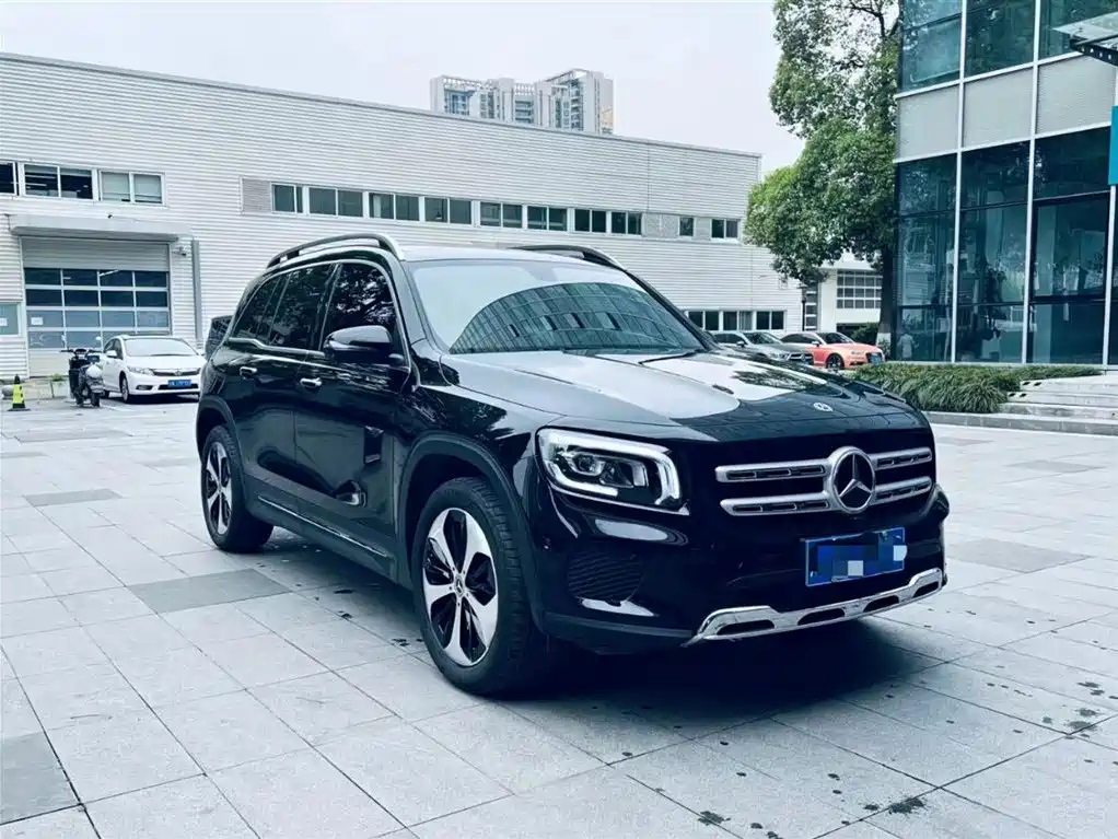 MERCEDES BENZ GLB 2022