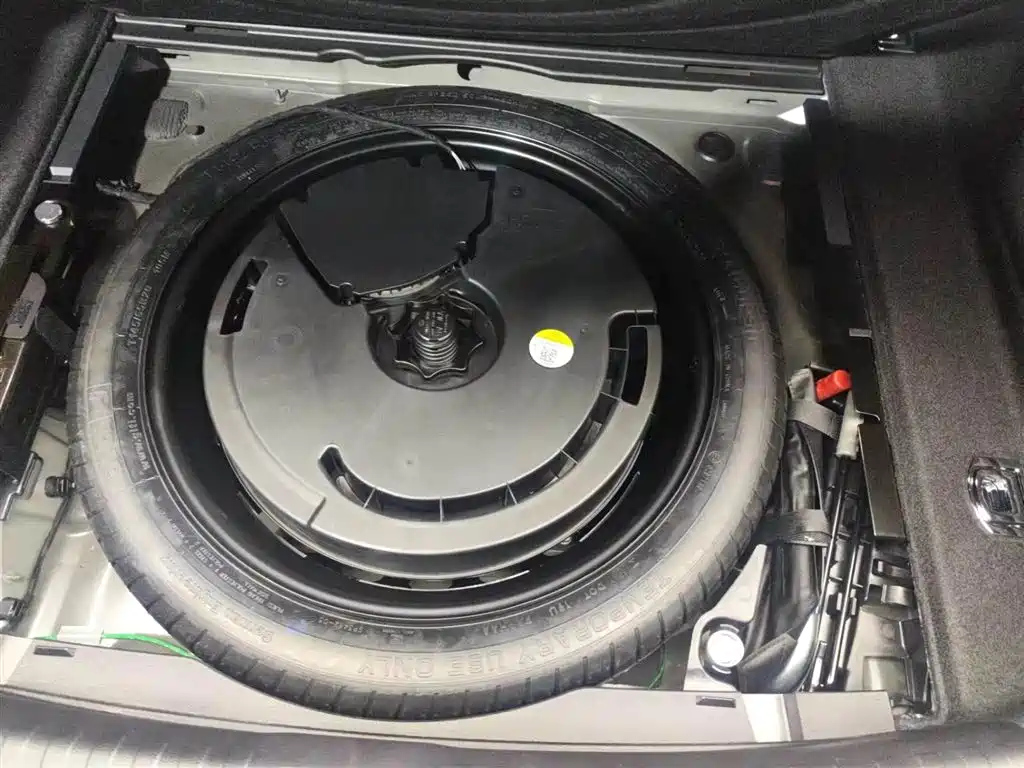 AUDI A6L 2024