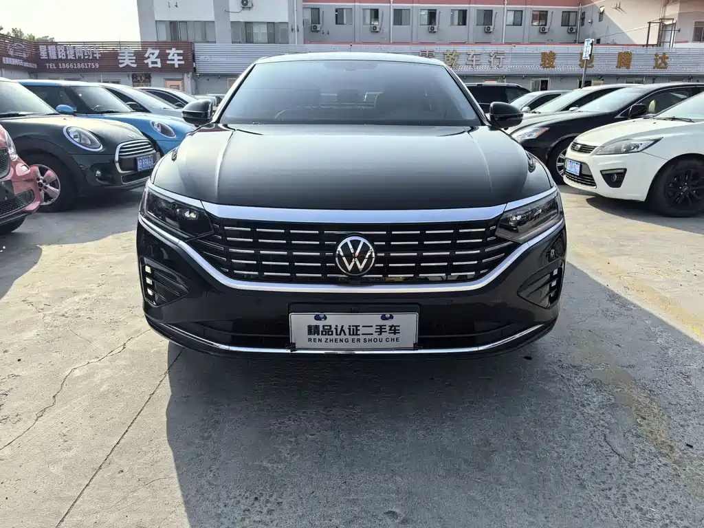 VOLKSWAGEN PASSAT 2022