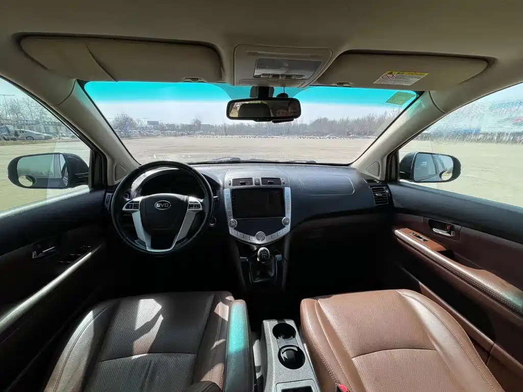 BYD S6 2016