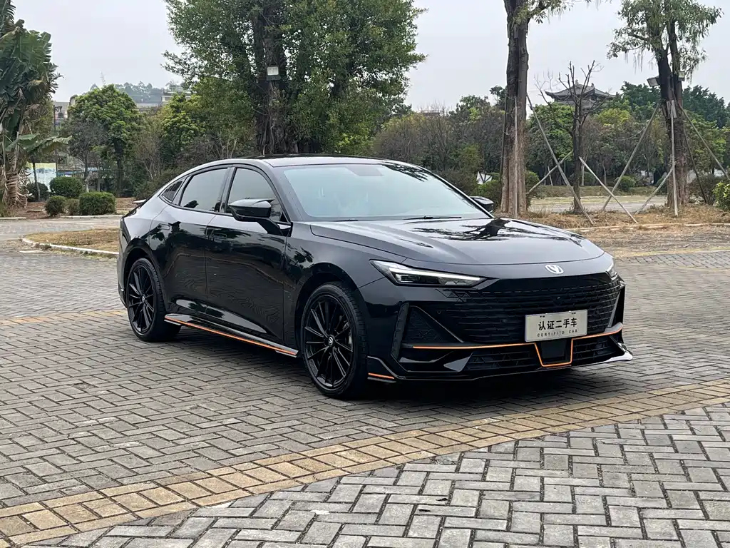 CHANGAN UNI-V 2023