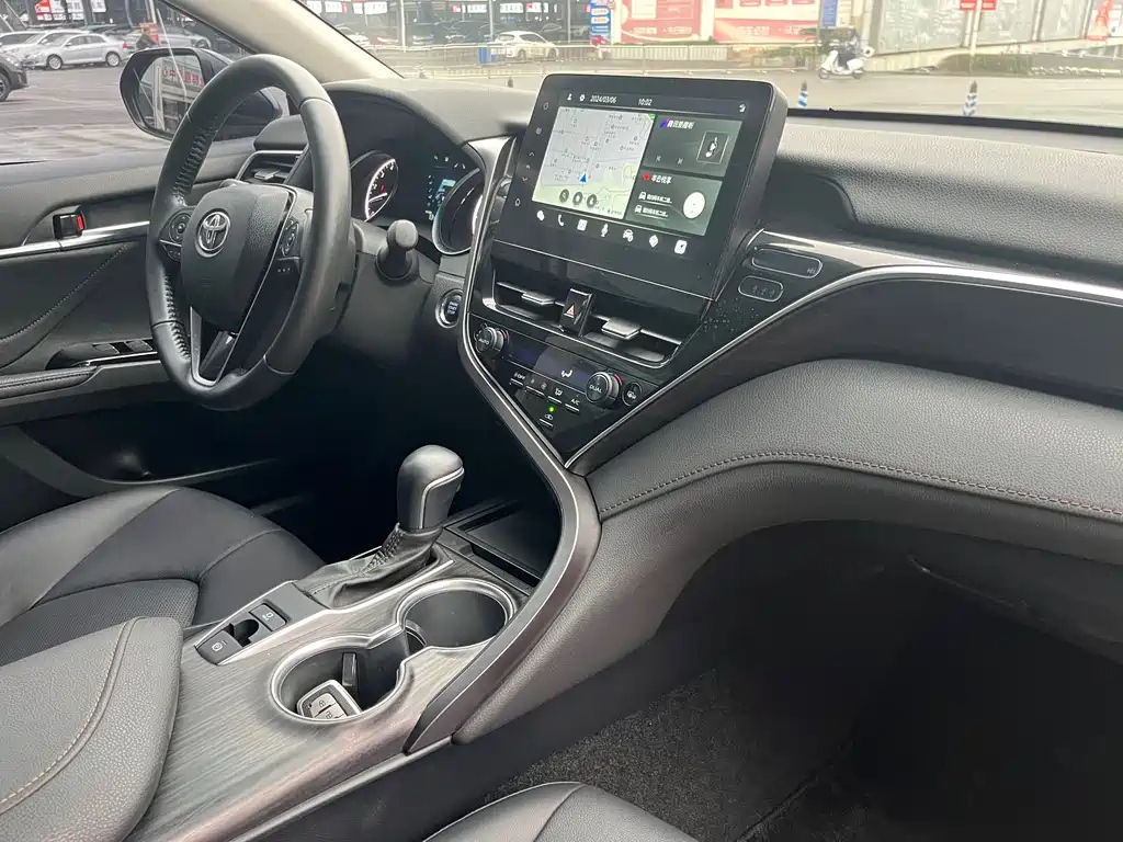 TOYOTA CAMRY 2022